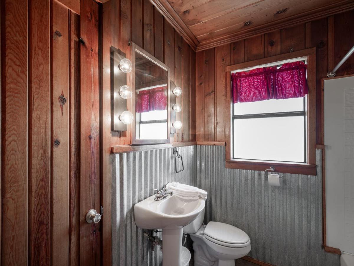 Alpine Cabin, 3 Bedrooms, Deck, Sleeps 8 Ruidoso Extérieur photo