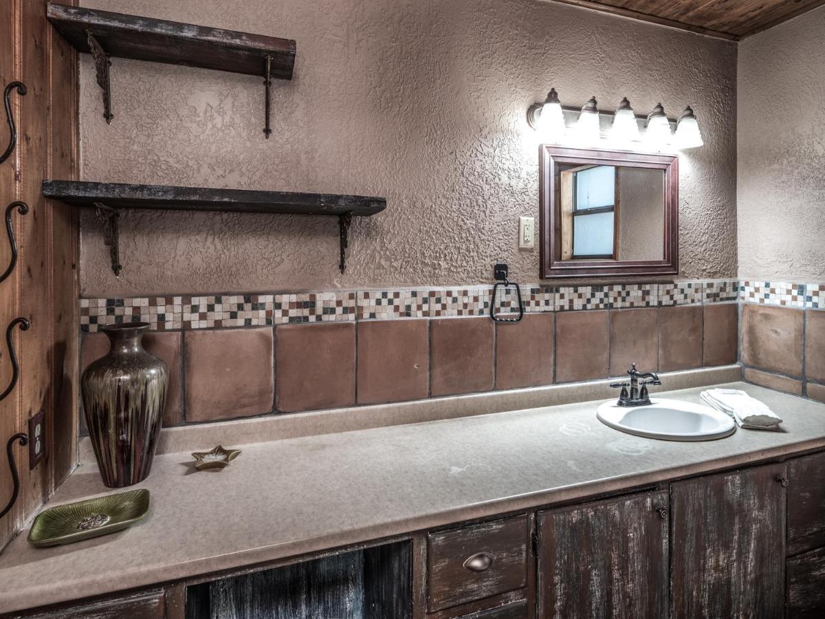 Alpine Cabin, 3 Bedrooms, Deck, Sleeps 8 Ruidoso Extérieur photo