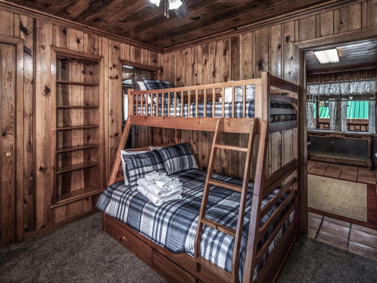 Alpine Cabin, 3 Bedrooms, Deck, Sleeps 8 Ruidoso Extérieur photo